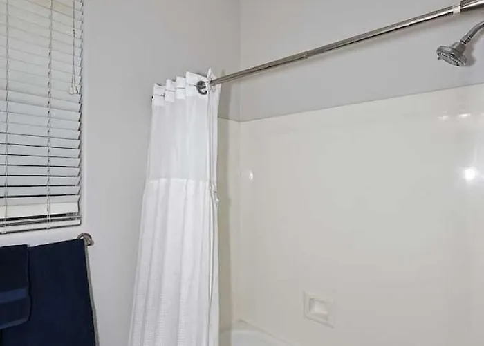 Desert Escape With Private Pool And Jet Tub, 3br * Phoenix