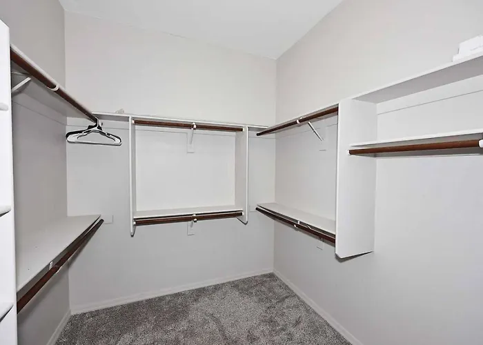 Holiday home Desert Escape With Private Pool And Jet Tub, 3br Phoenix