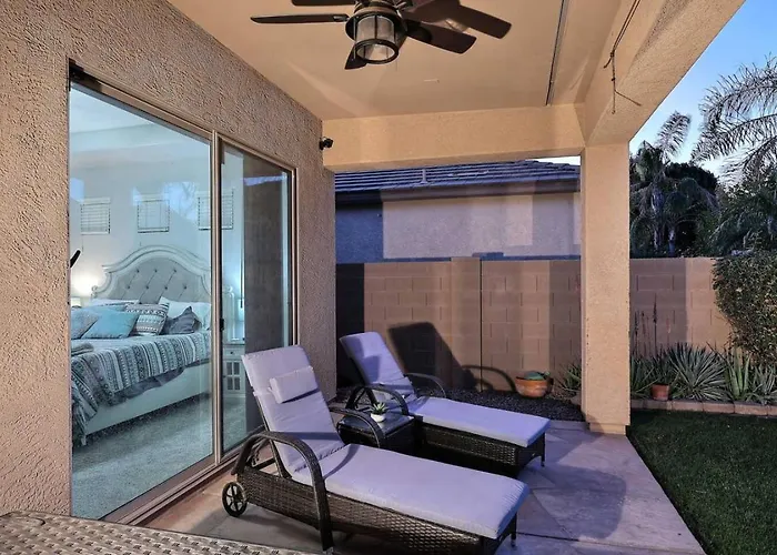 Holiday home Desert Escape With Private Pool And Jet Tub, 3br Phoenix